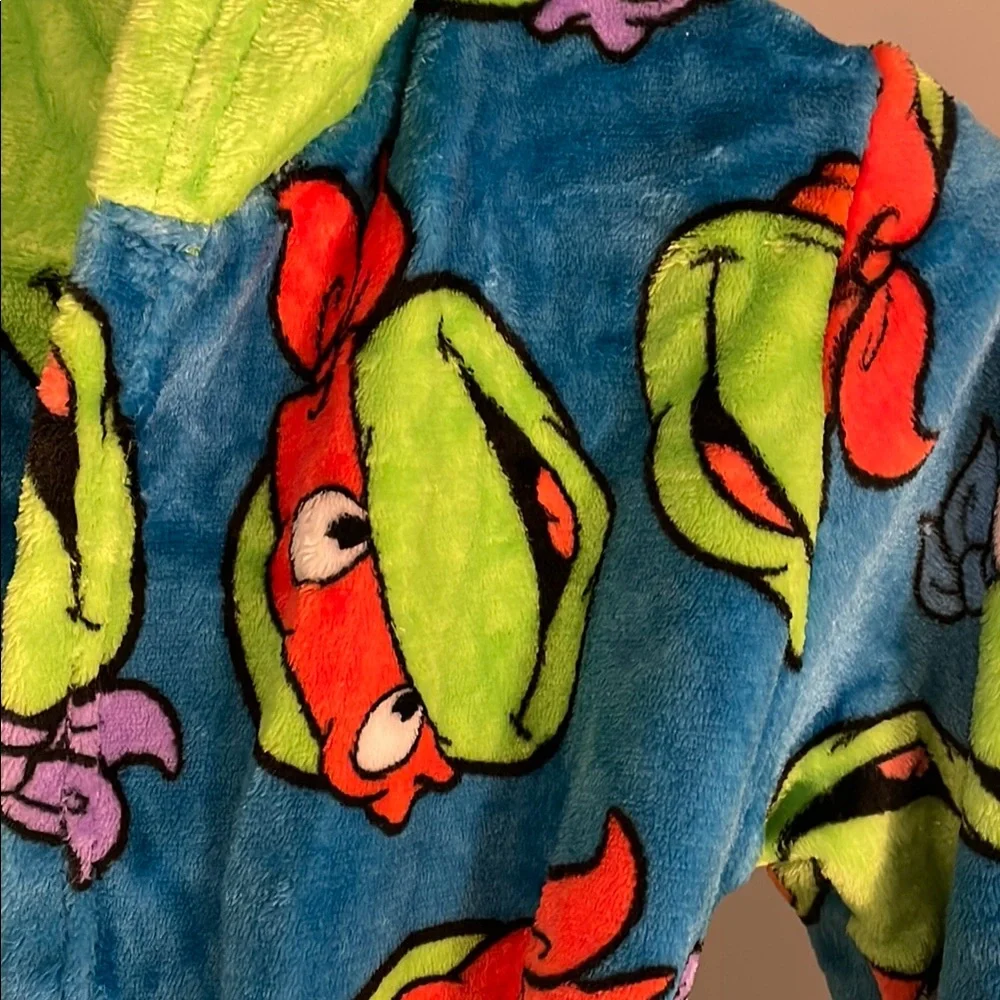 Nickelodeon Teenage Mutant Ninja Turtles Robe nwt large youth 12-14